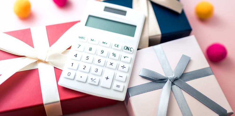 Gifts and calculator