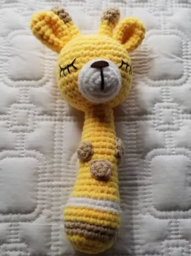 Crocheted Giraffe Rattle